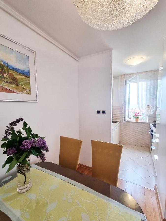 Apartment Rijeka With Sea View Ngoại thất bức ảnh