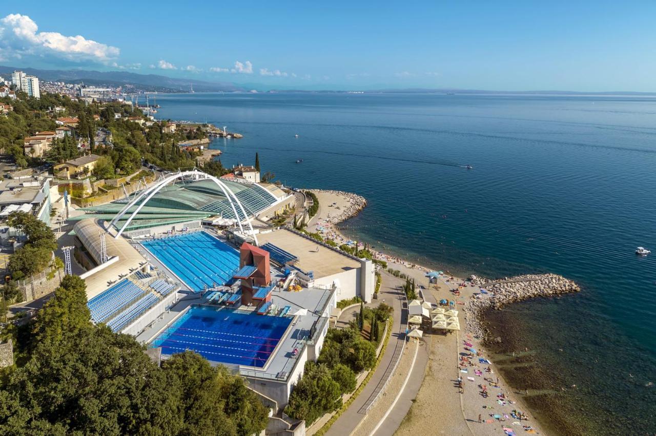Apartment Rijeka With Sea View Ngoại thất bức ảnh
